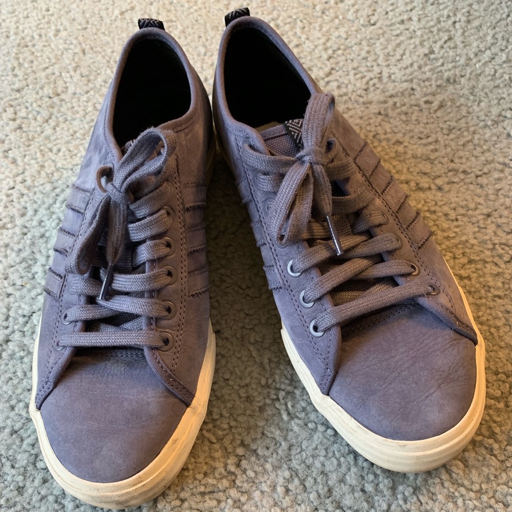 Adidas Matchcourt RX Size 9 - light navy suede